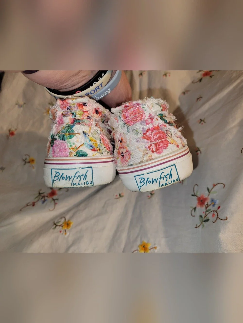 Custom Rhinestone Embellished Floral Blowfish Floral Print Sneakers Size 7.5 - Picture 7 of 12